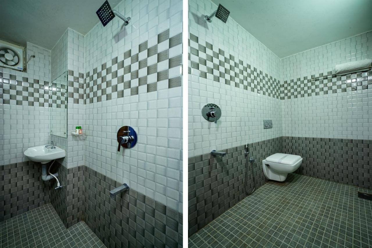 Oyo 6526 Ap Residency City Sultan Bathery Bagian luar foto